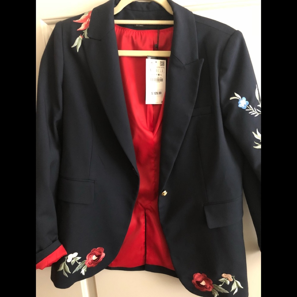 Zara blazer embroidery details